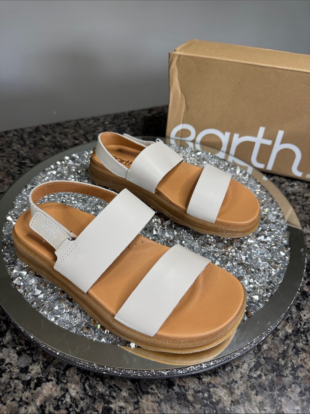 Earth Leah Ivory Leather Dual-Strap Slingback Sandals NEW 6.5